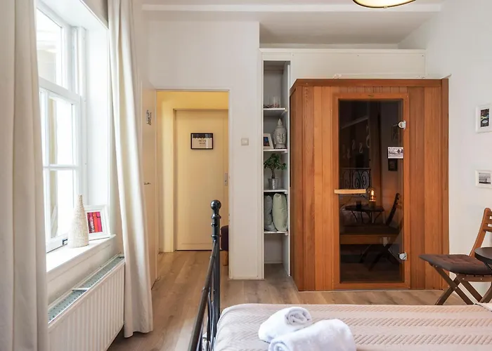 Historical Tiny Apartment Zandvoort